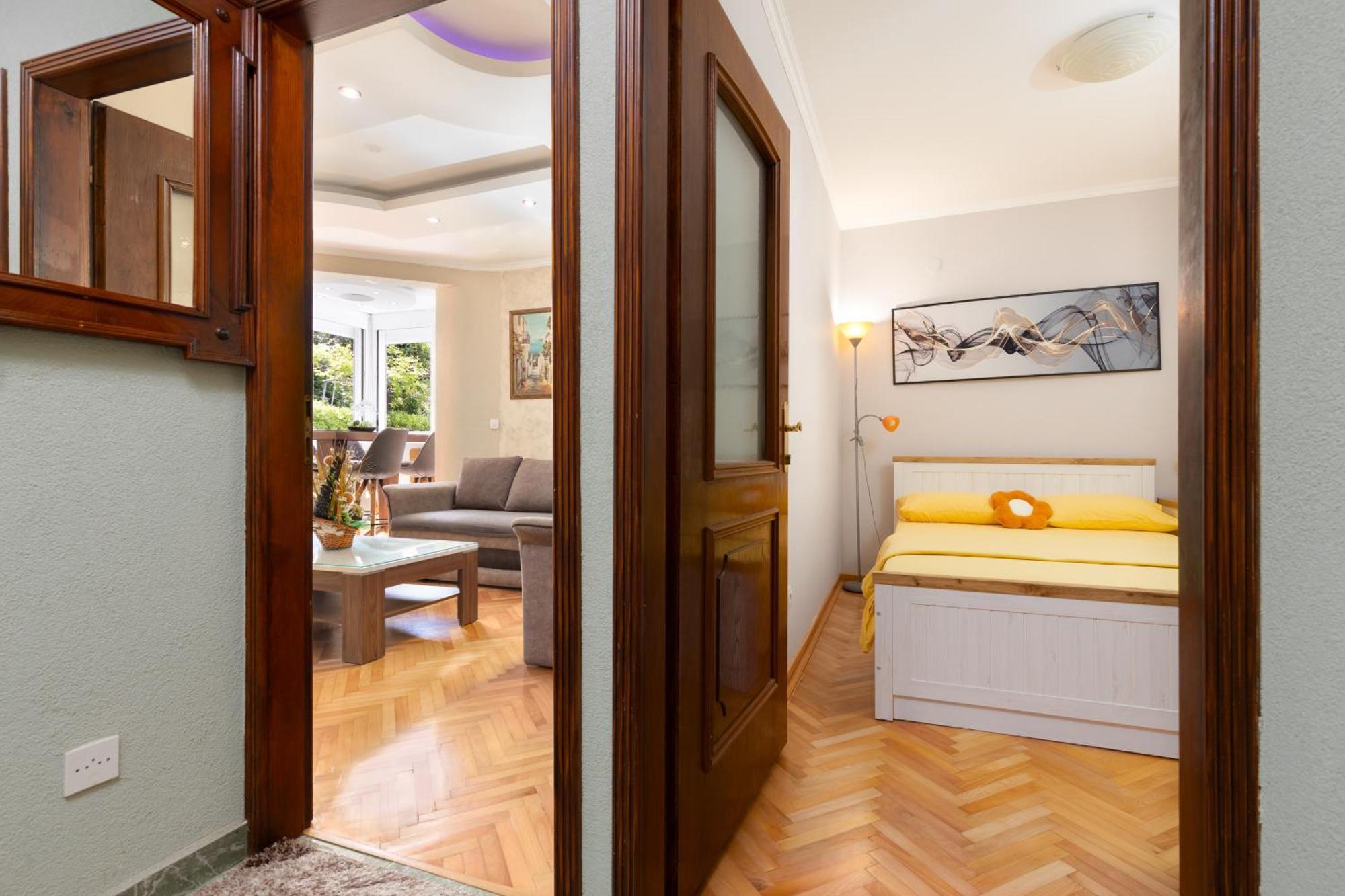 Apartment Dar & Mar แฮร์เซ็ก-โนวี ภายนอก รูปภาพ